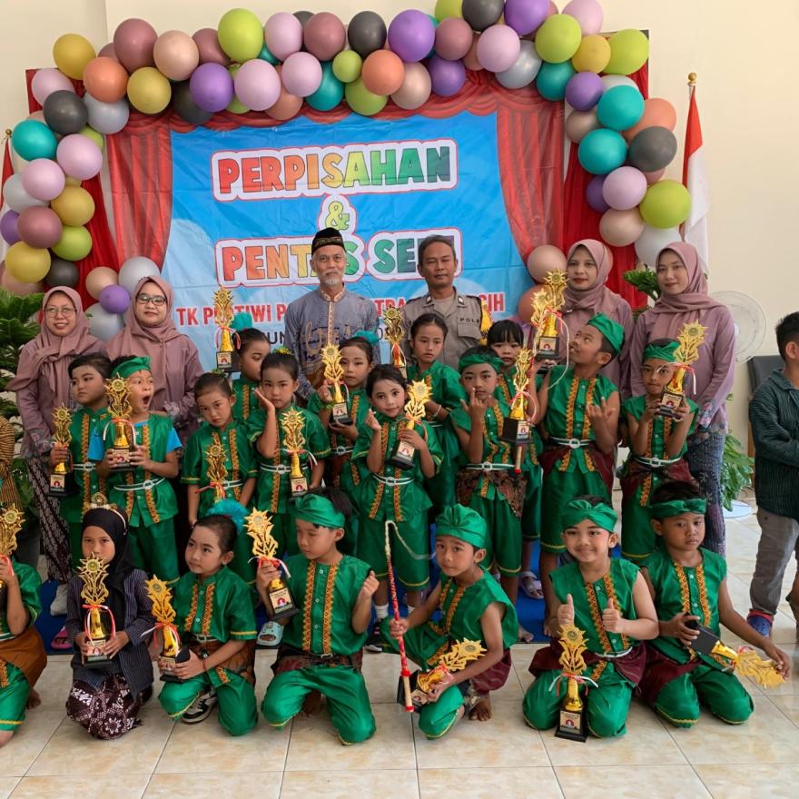 Perpisahan TK Pamardi Putra I Pengasih Tahun Ajaran 2024/2025 Berlangsung Meriah